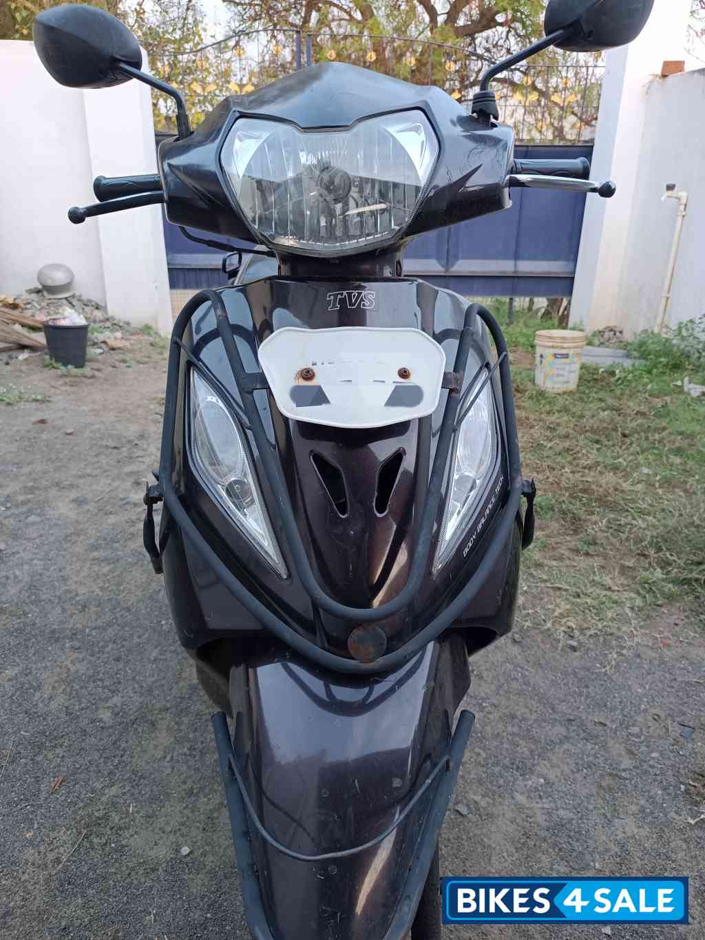 Brown TVS Wego Brown TVS Wego