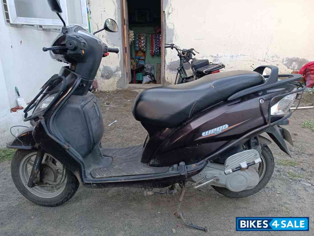 Brown TVS Wego Brown TVS Wego