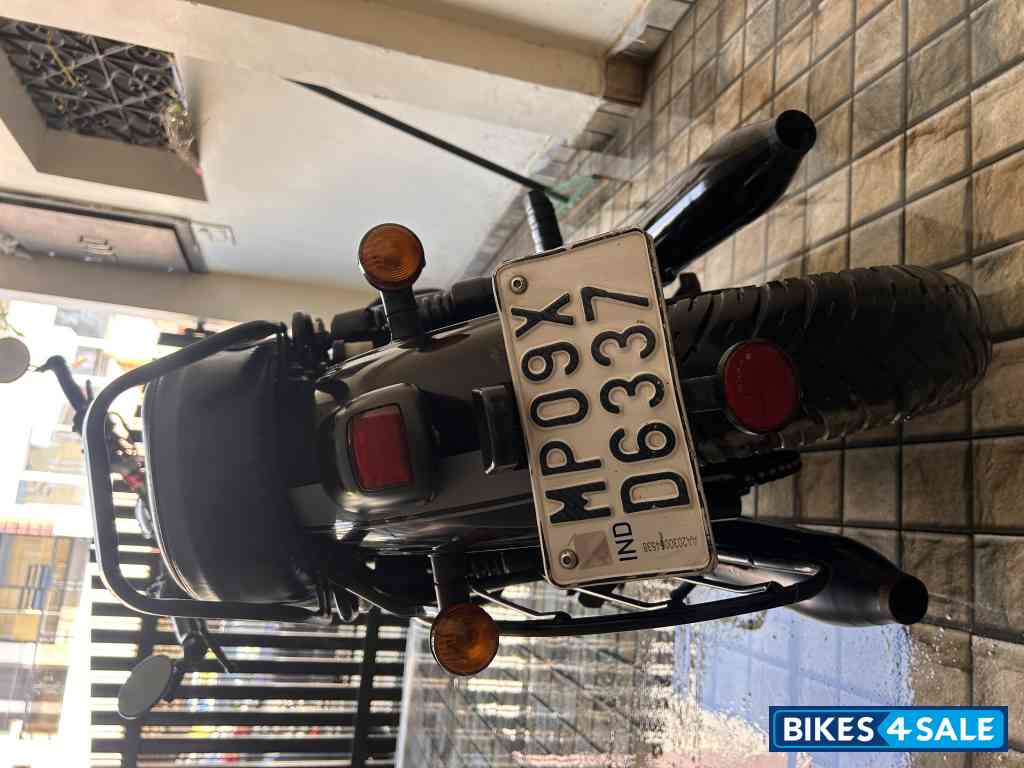 Jawa 42 Dual Channel ABS AllStar Black Jawa 42 Dual Channel ABS AllStar Black