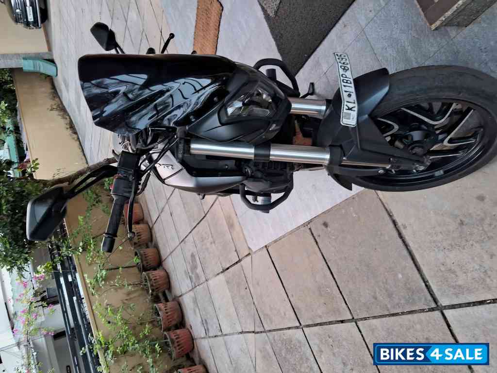 Bajaj Dominar 400 Bajaj Dominar 400