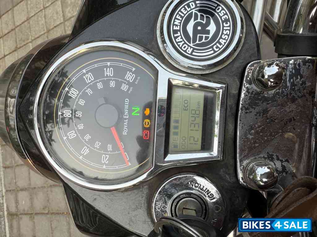 Royal Enfield Classic 350 Dual Channel BS6 Royal Enfield Classic 350 Dual Channel BS6