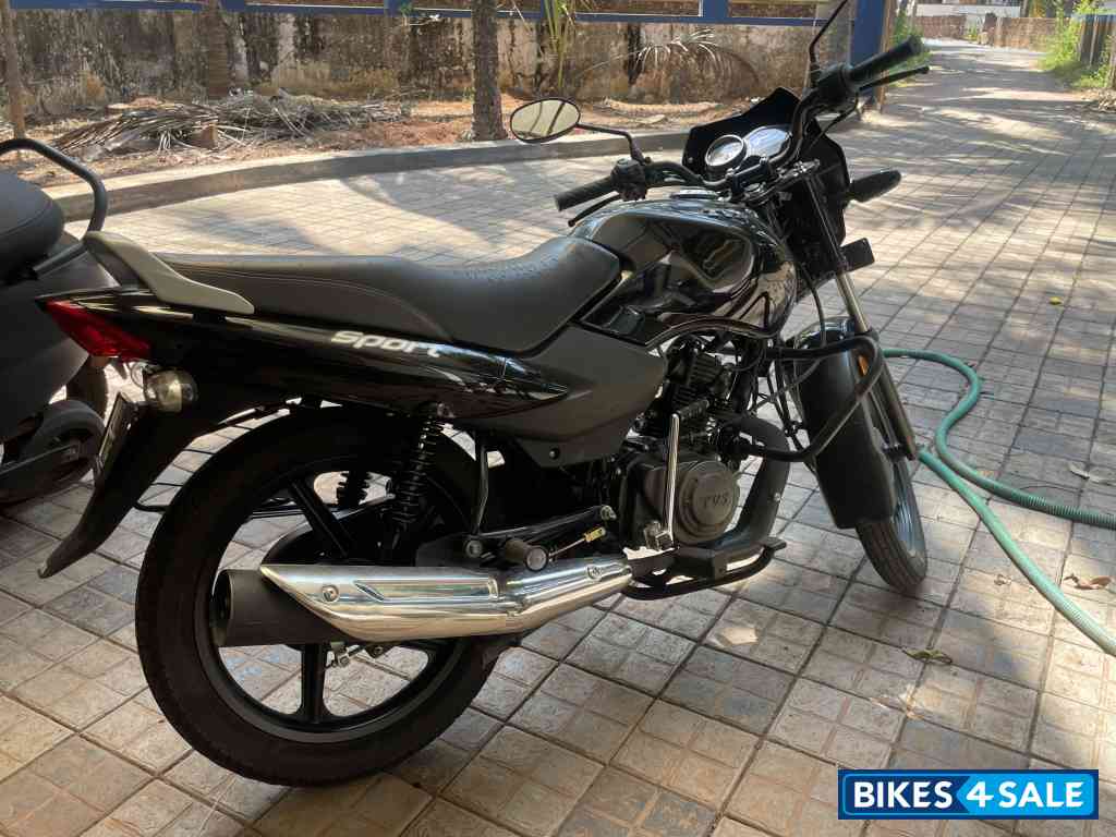 Black TVS Sport BS6 Black TVS Sport BS6