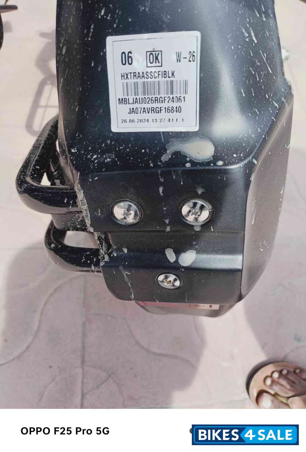 Black Hero Xtreme 125R