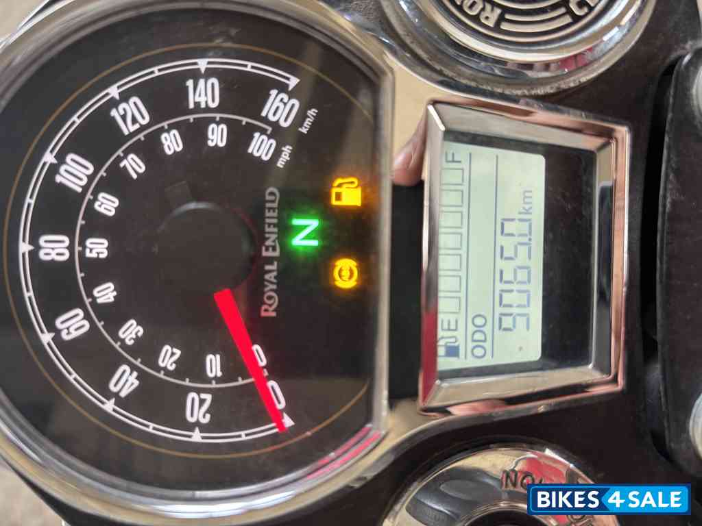 Matt Black Royal Enfield Classic Stealth Black Matt Black Royal Enfield Classic Stealth Black