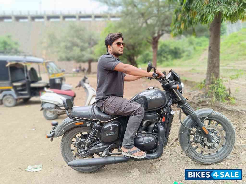 Smoke Grey Yezdi Roadster Dark Smoke Grey Yezdi Roadster Dark