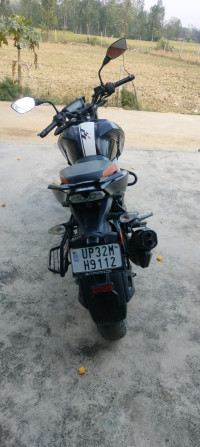 Black TVS Apache RTR 160 4V BS6