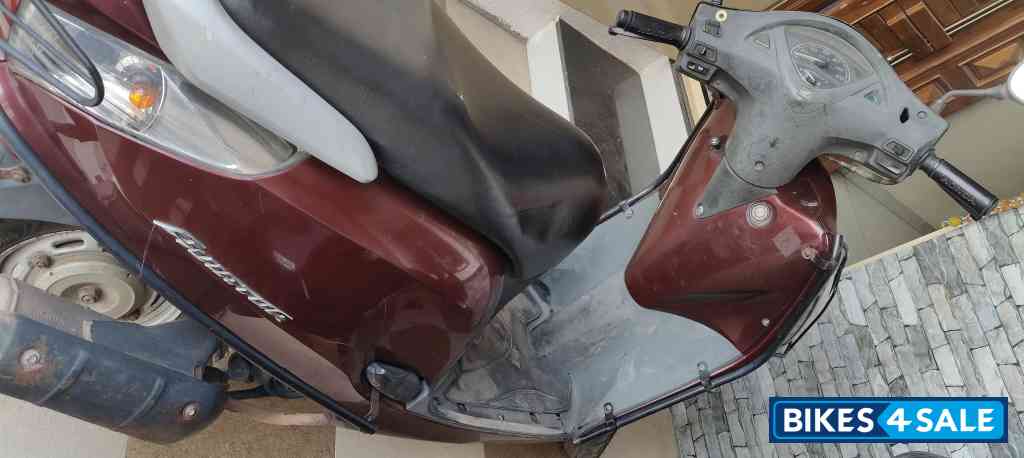 Red Honda Aviator Red Honda Aviator