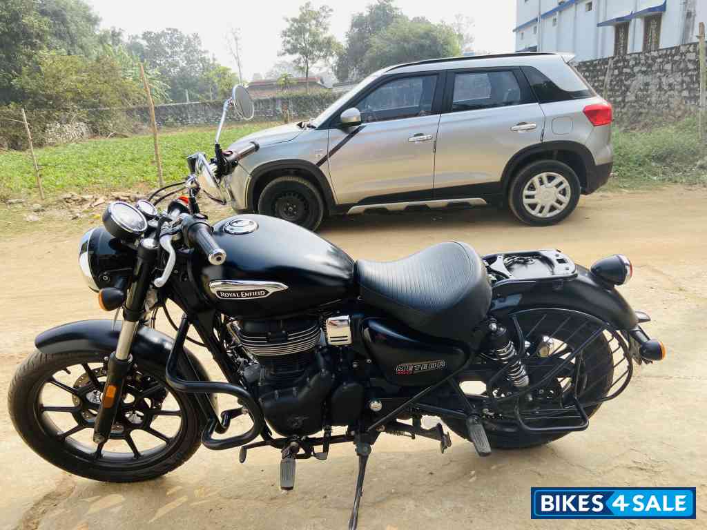 Royal Enfield Meteor 350 Stellar Royal Enfield Meteor 350 Stellar