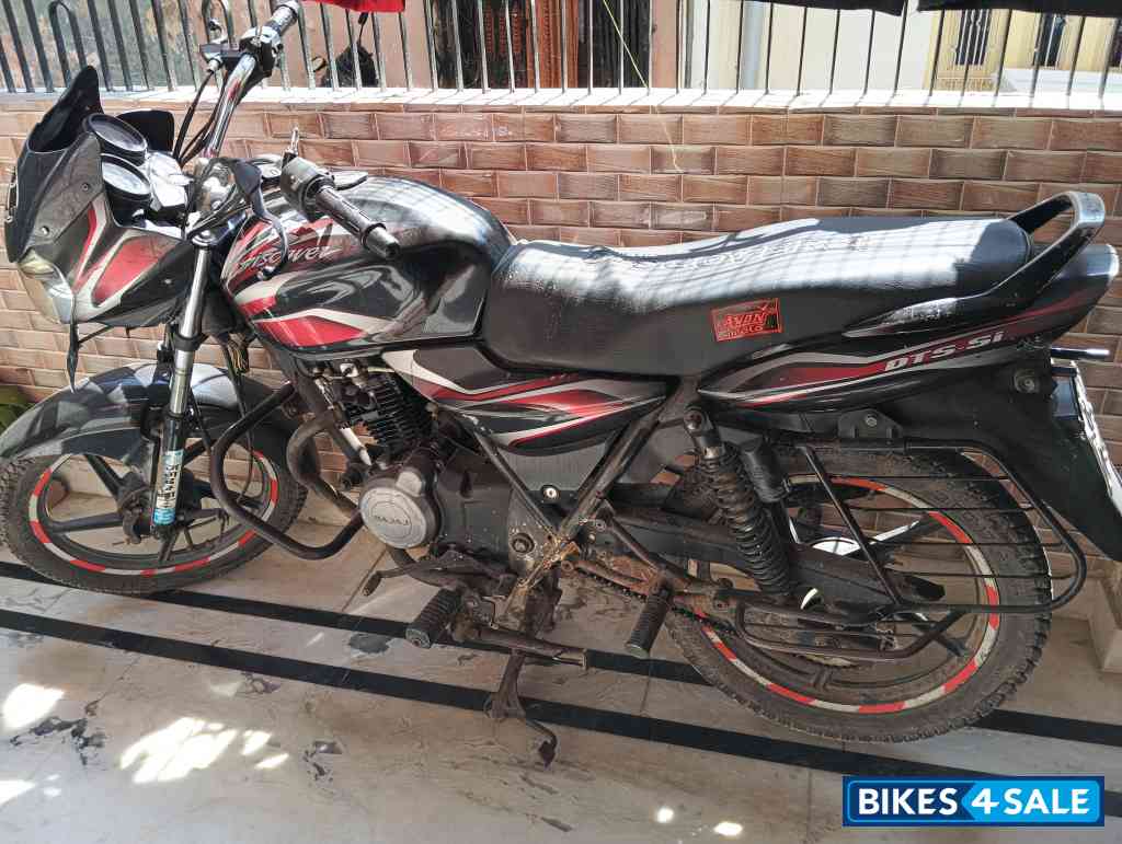 Bajaj Discover 100 DTS-Si
