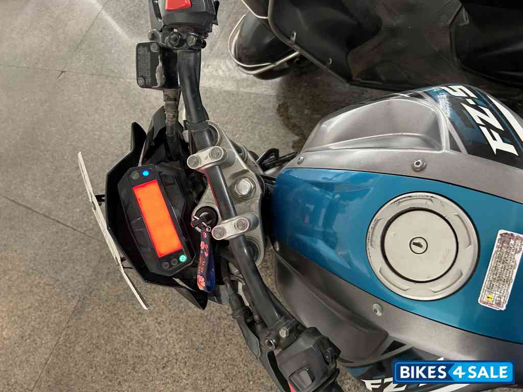 Yamaha FZ-S Yamaha FZ-S