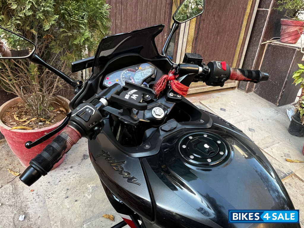 Bajaj Pulsar F250 Dual Channel ABS Bajaj Pulsar F250 Dual Channel ABS