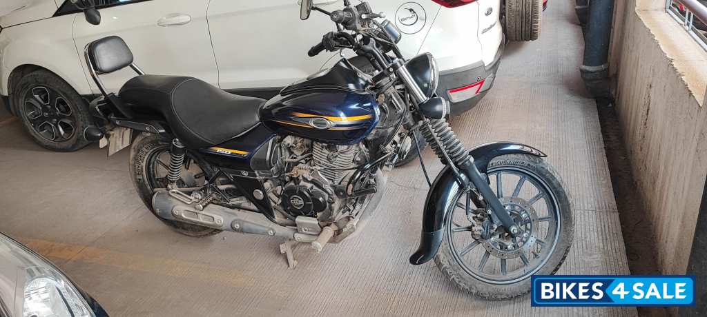 Blue Bajaj Avenger Street 150 Blue Bajaj Avenger Street 150