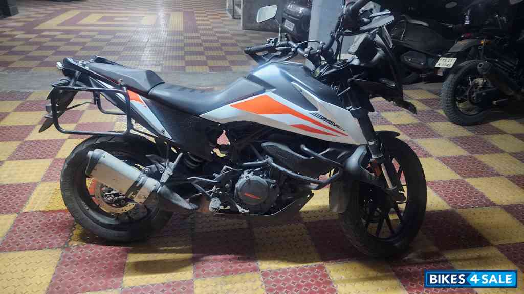 KTM 390 Adventure KTM 390 Adventure