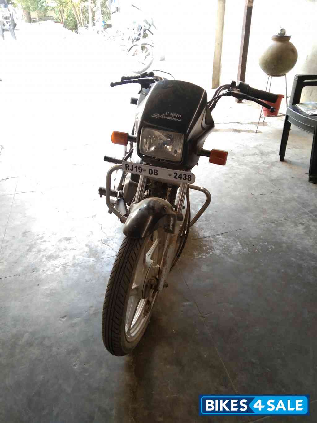 Black And White Hero Splendor Plus BS6 Black And White Hero Splendor Plus BS6