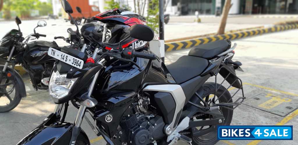Yamaha FZ FI V2 Yamaha FZ FI V2