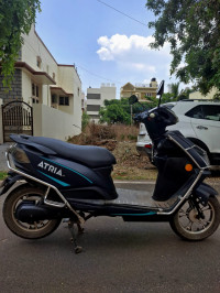 Dark Grey Hero Electric Atria LX