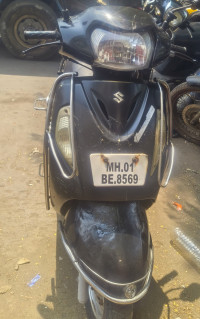 Black Suzuki Access 125