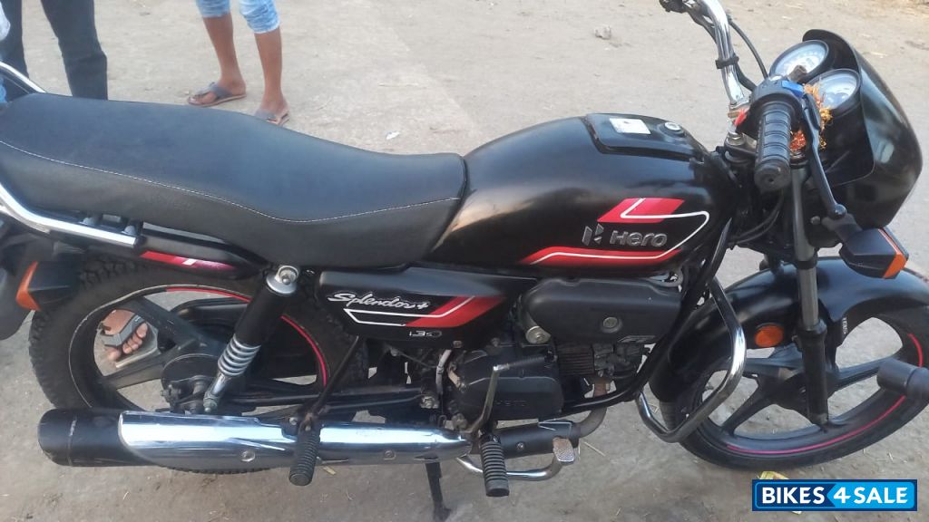 Black And Accent Hero Splendor Plus Black and Accent Black And Accent Hero Splendor Plus Black and Accent