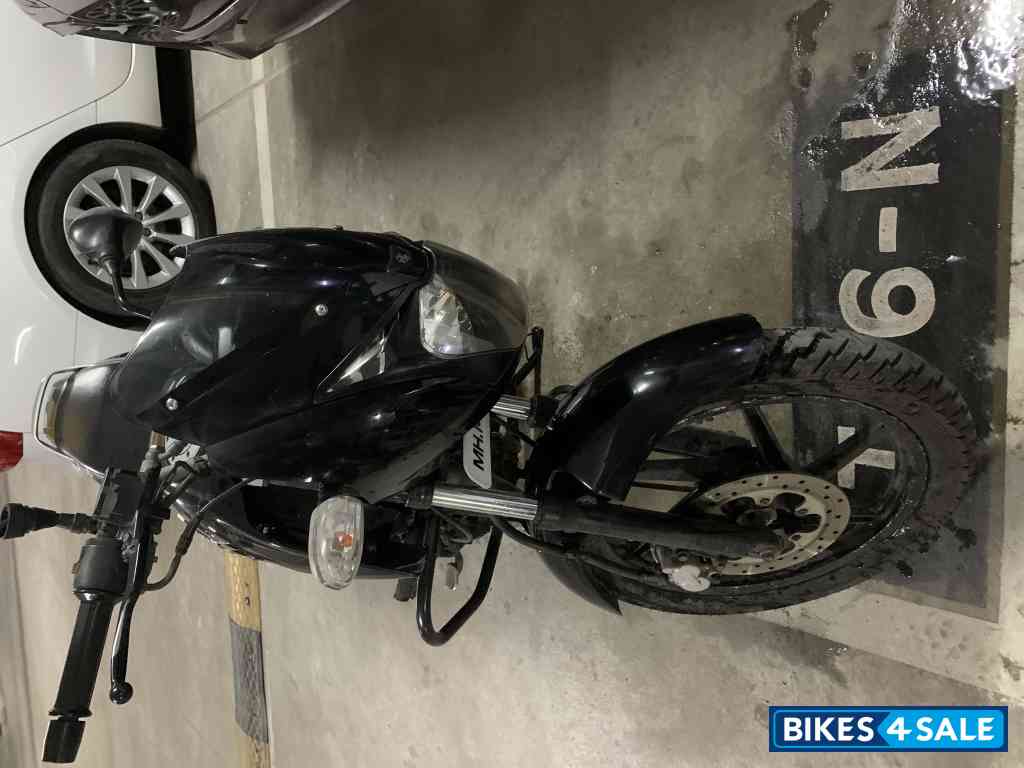 Black Bajaj Pulsar 150 DTSi Black Bajaj Pulsar 150 DTSi