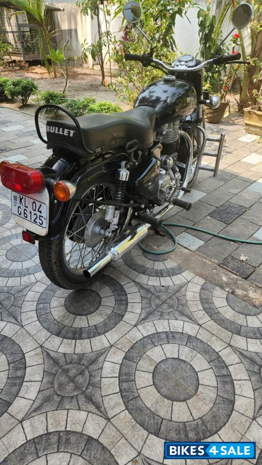 Royal Enfield Bullet Royal Enfield Bullet