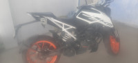 KTM Duke 200 ABS