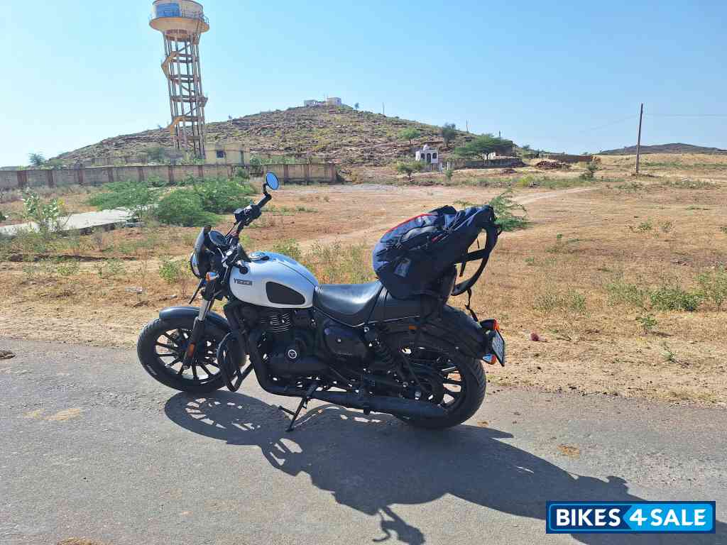 White & Black Yezdi Roadster Dark