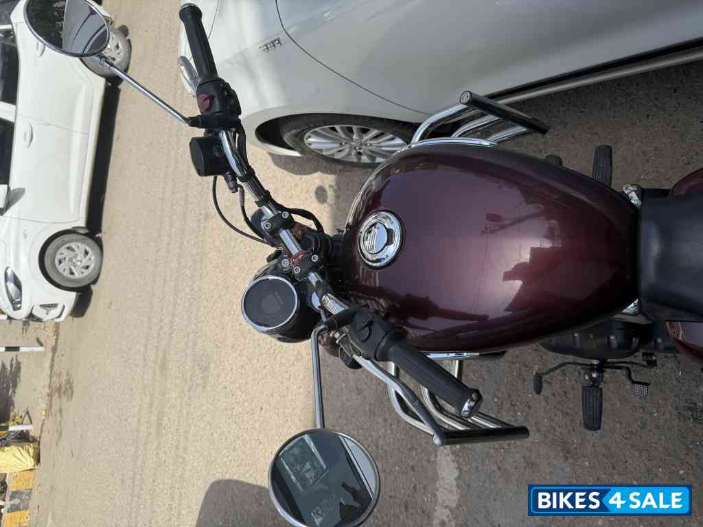 Royal Enfield Meteor 350 Stellar Royal Enfield Meteor 350 Stellar