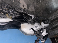 Pearl White TVS Apache RTR 180