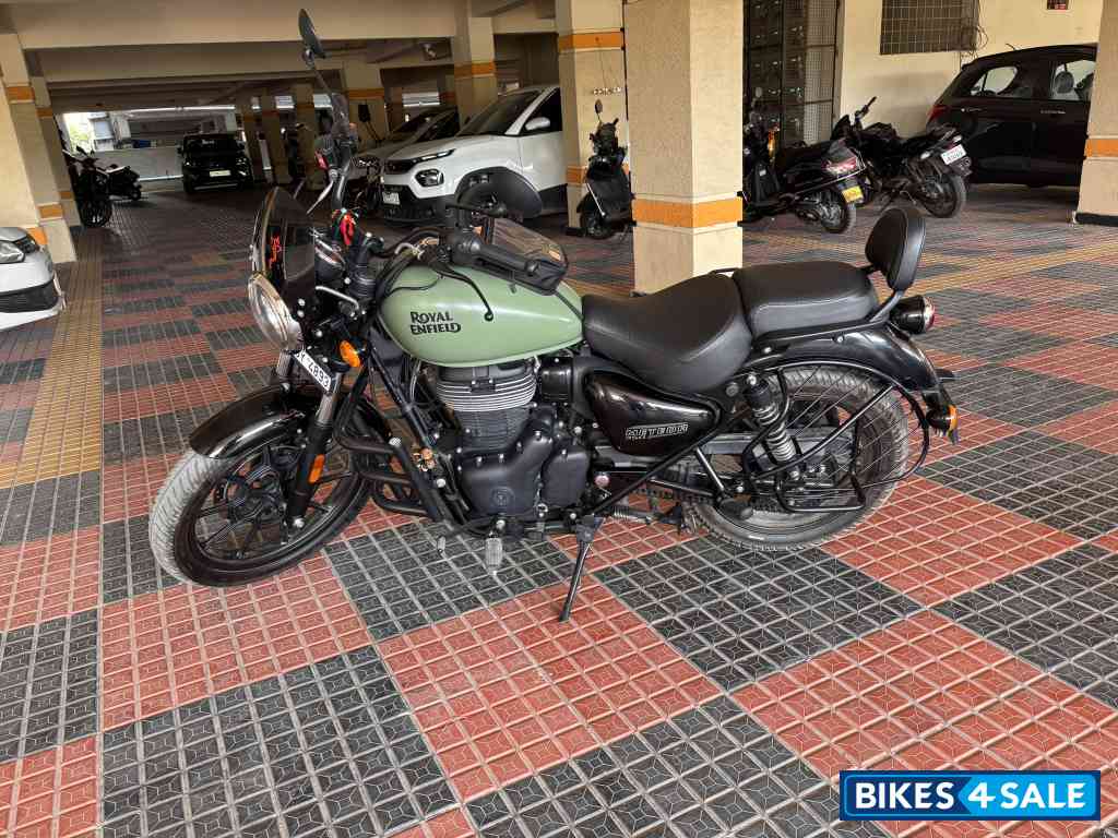 Matt Green Royal Enfield Meteor 350 Fireball Matt Green Royal Enfield Meteor 350 Fireball