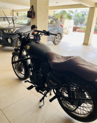 Black Royal Enfield Classic 350