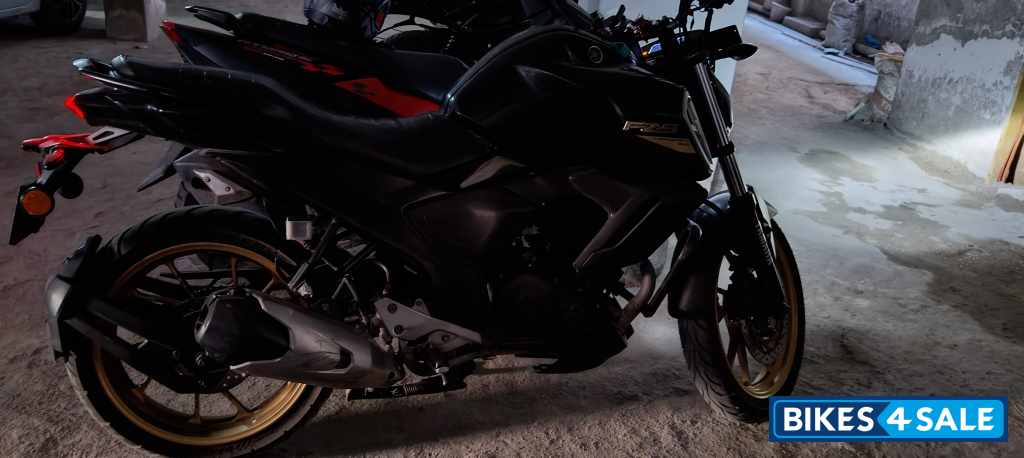 Yamaha FZ-S FI V3 Yamaha FZ-S FI V3