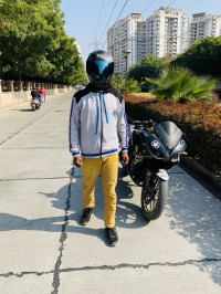 Bajaj Pulsar RS 200 2017 Model