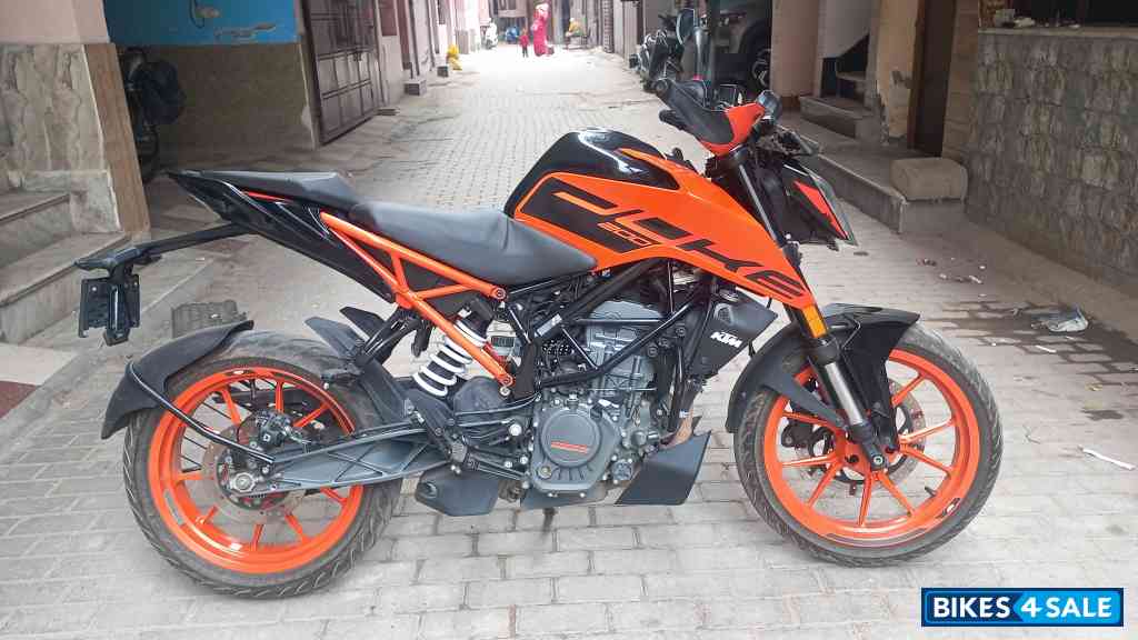 KTM Duke 200 2022