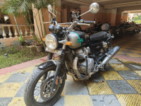 Downtown Drag Grey Royal Enfield Interceptor 650 Twin