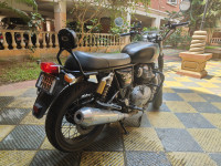 Downtown Drag Grey Royal Enfield Interceptor 650 Twin