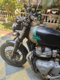 Downtown Drag Grey Royal Enfield Interceptor 650 Twin