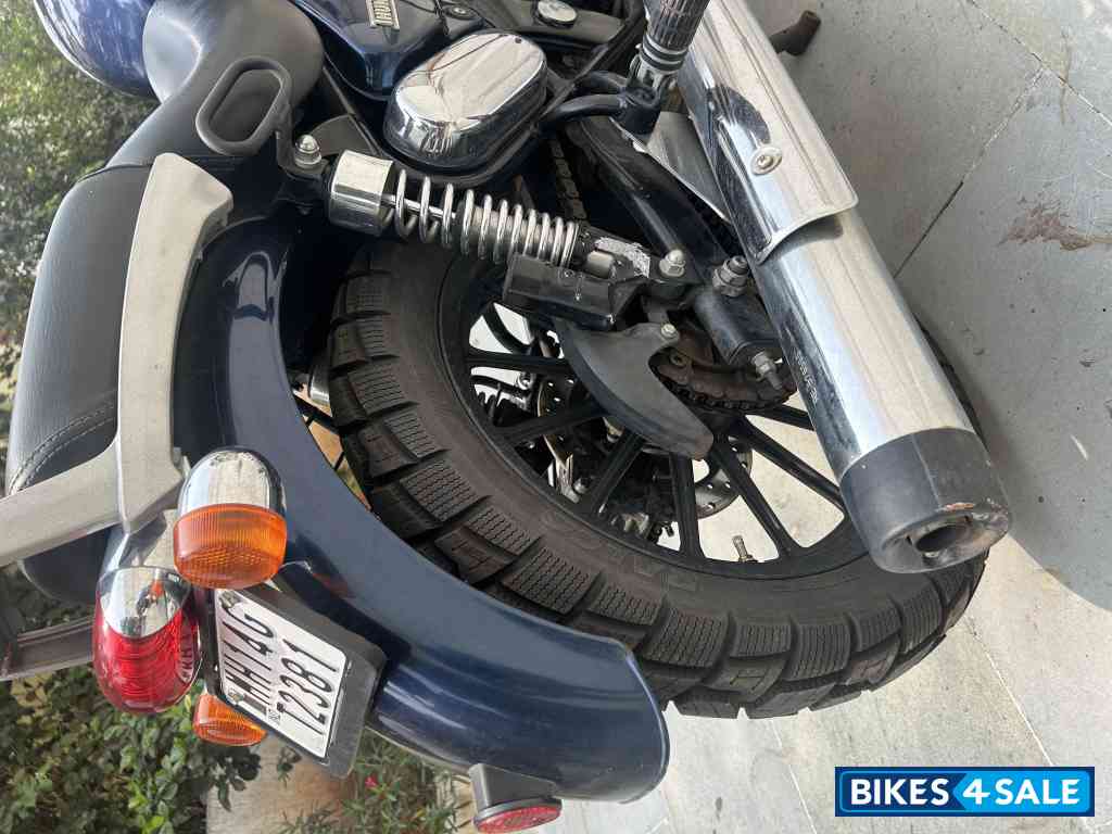 Royal Enfield Thunderbird 350 Royal Enfield Thunderbird 350