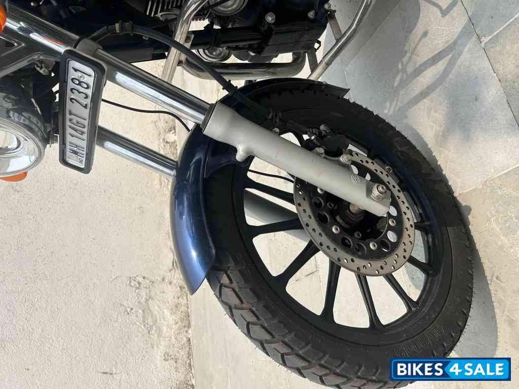 Royal Enfield Thunderbird 350 Royal Enfield Thunderbird 350