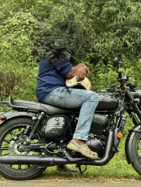 Jawa 42 Dual Channel ABS AllStar Black