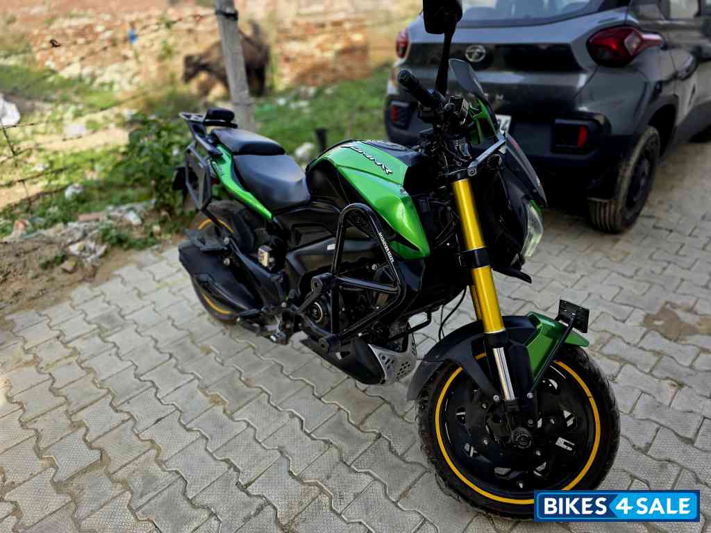 Bajaj Dominar 400 ABS BS6
