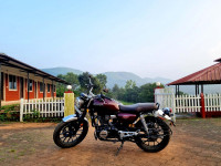 Honda Hness CB350 DLX Pro