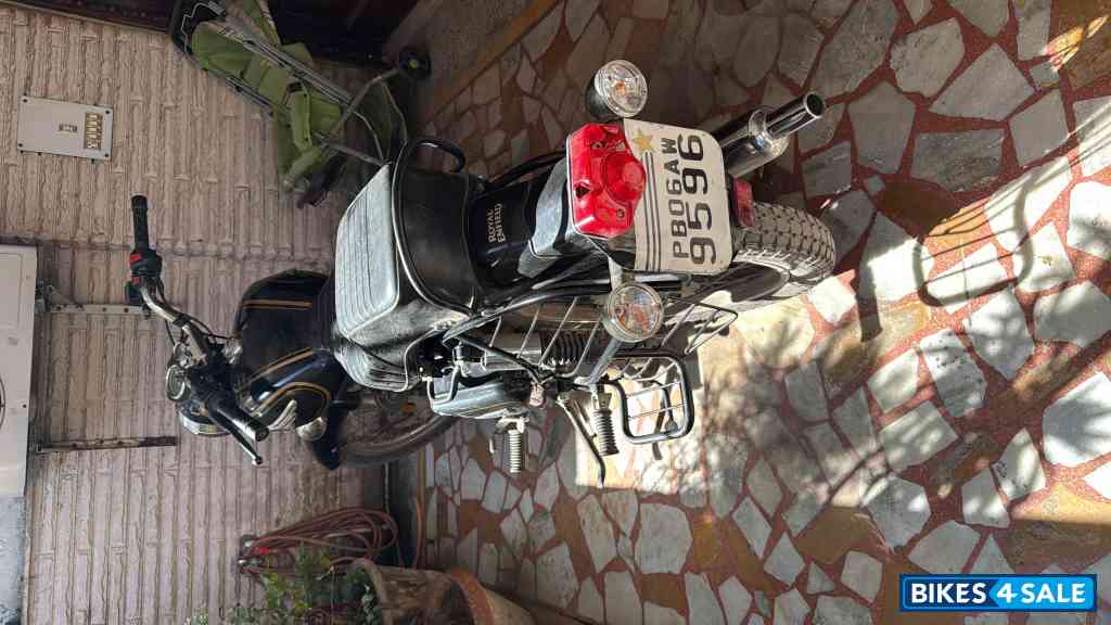 Royal Enfield Bullet Standard 350 Royal Enfield Bullet Standard 350