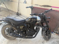 Royal Enfield Hunter 350 Metro