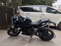 Cosmic Black BMW G 310 R BS6