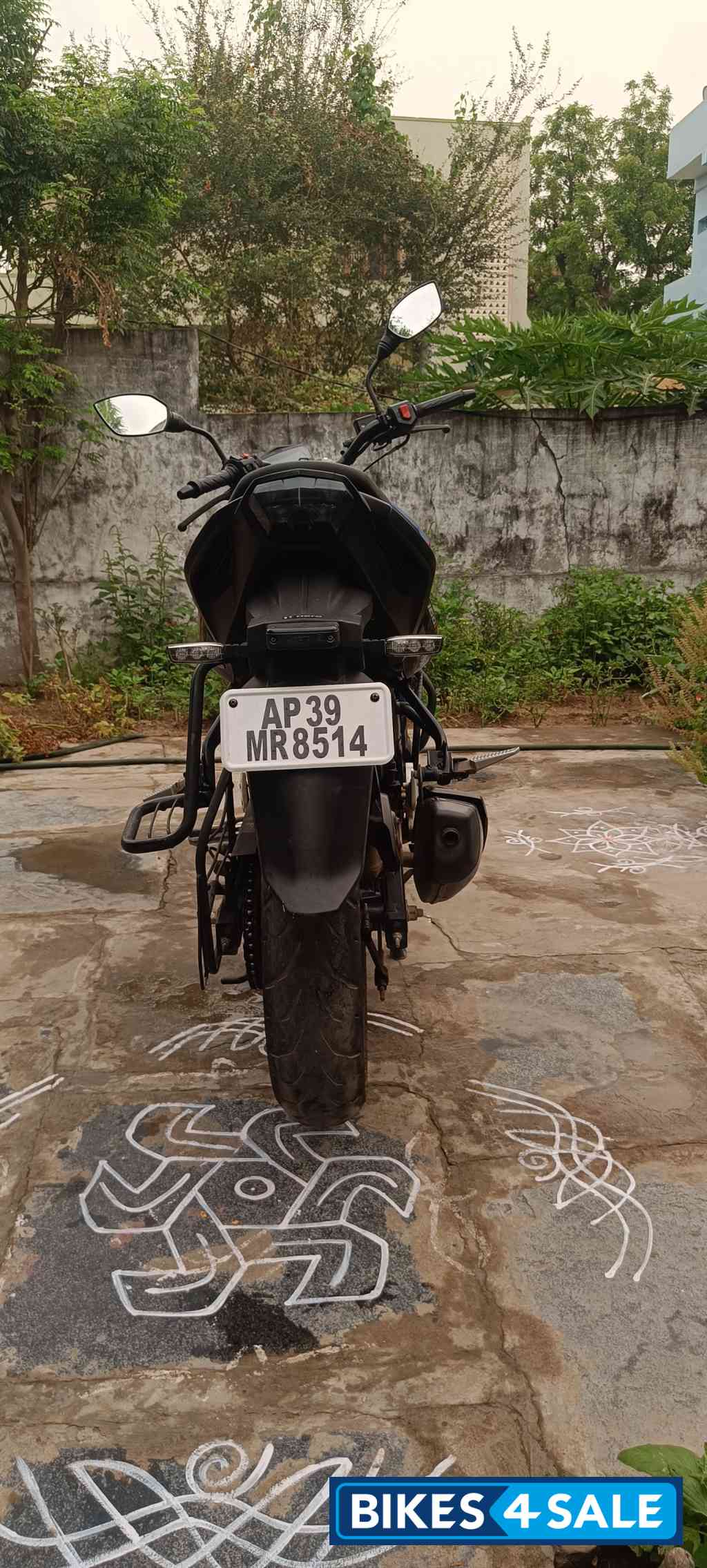 Vibrant Blue Matalic Hero Xtreme 160R Vibrant Blue Matalic Hero Xtreme 160R