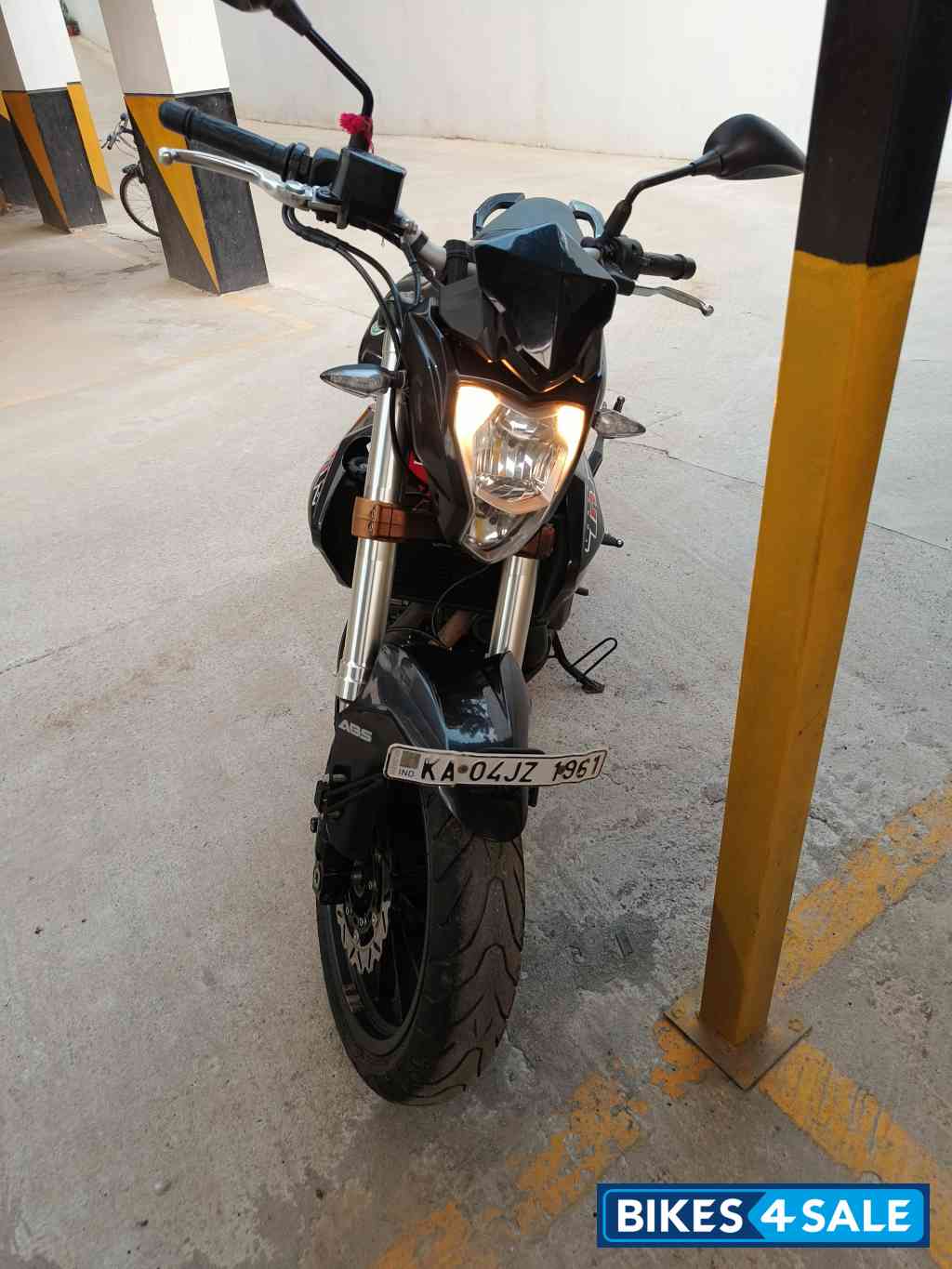 Benelli TNT 300 Benelli TNT 300