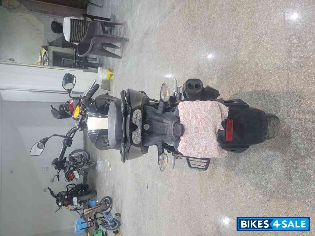 TVS Apache RTR 160 4V TVS Apache RTR 160 4V