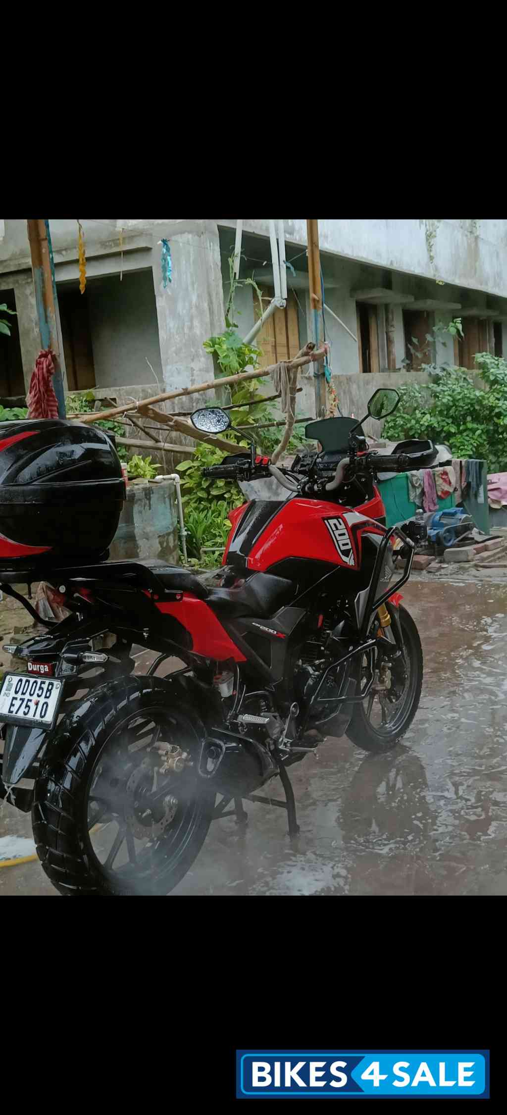 Red Honda CB200X Red Honda CB200X