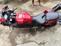 Metallic Red Yamaha R15 V4