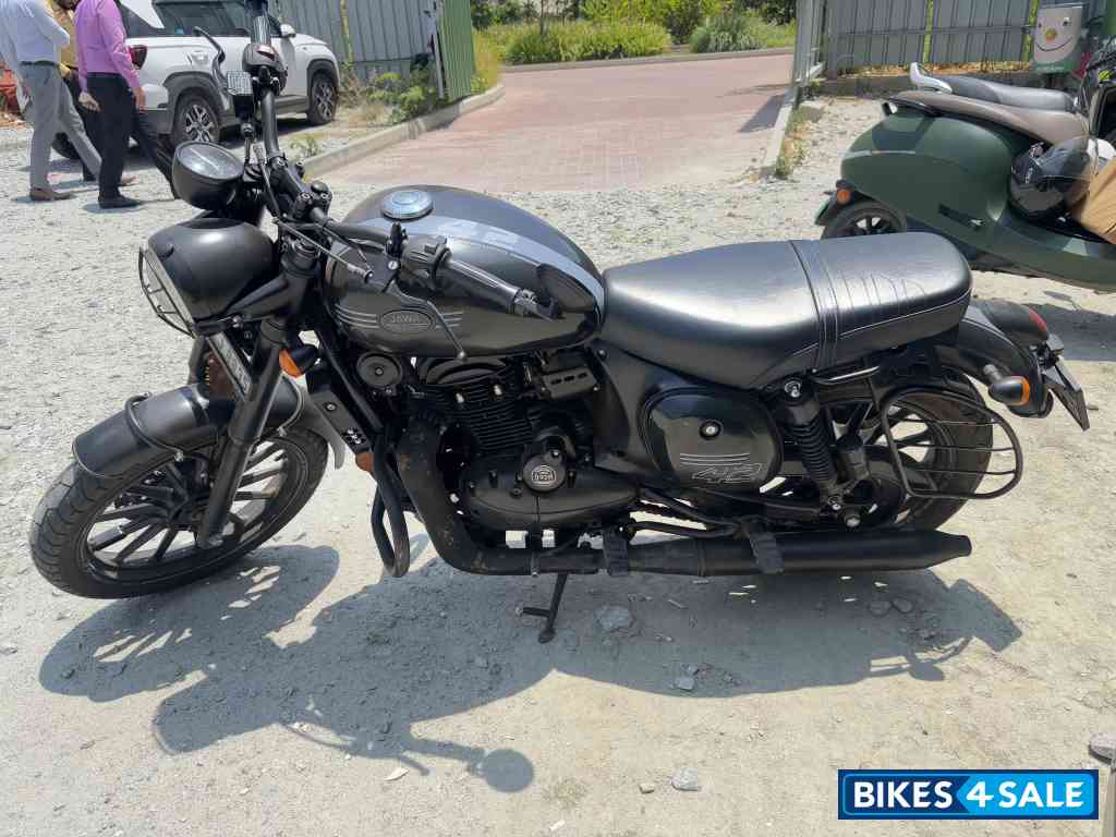 All Star Black Jawa 42 Dual Channel ABS AllStar Black All Star Black Jawa 42 Dual Channel ABS AllStar Black